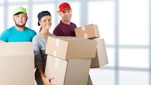 Residential flat removal support in Islington with careful stair access