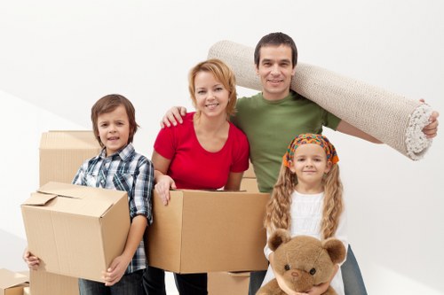 Professional moving truck support for homes and offices in Islington