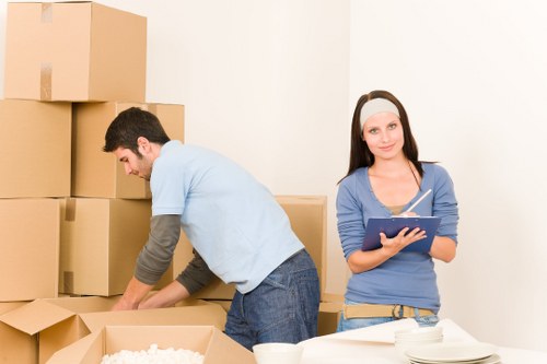 Local moving support for flats and homes in Islington